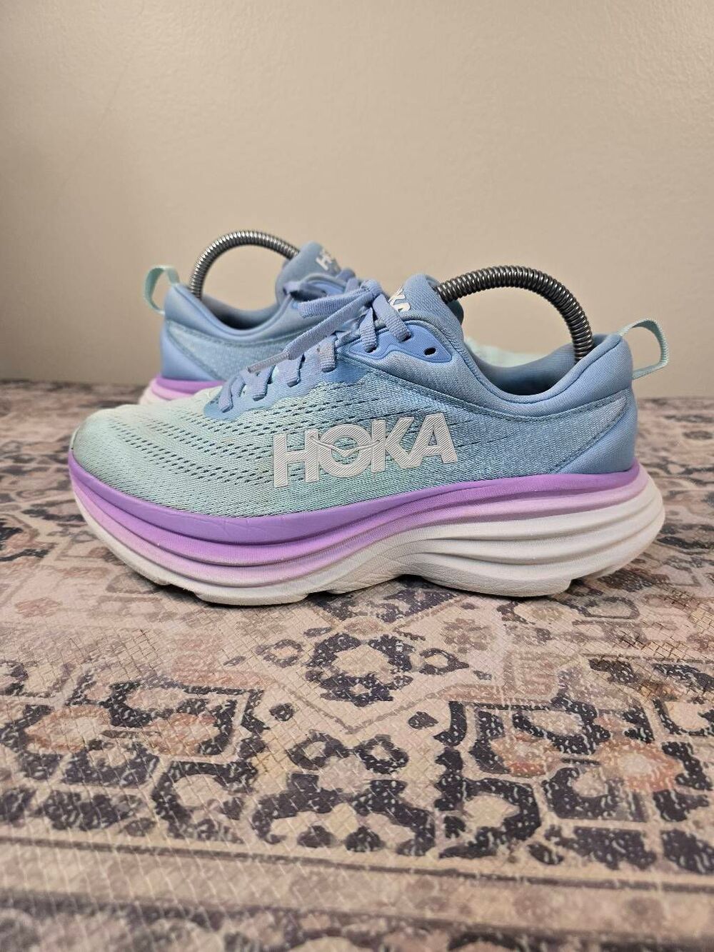 Hoka One One Bondi 8 Women's Running Shoes Size 8 B Blue Purple